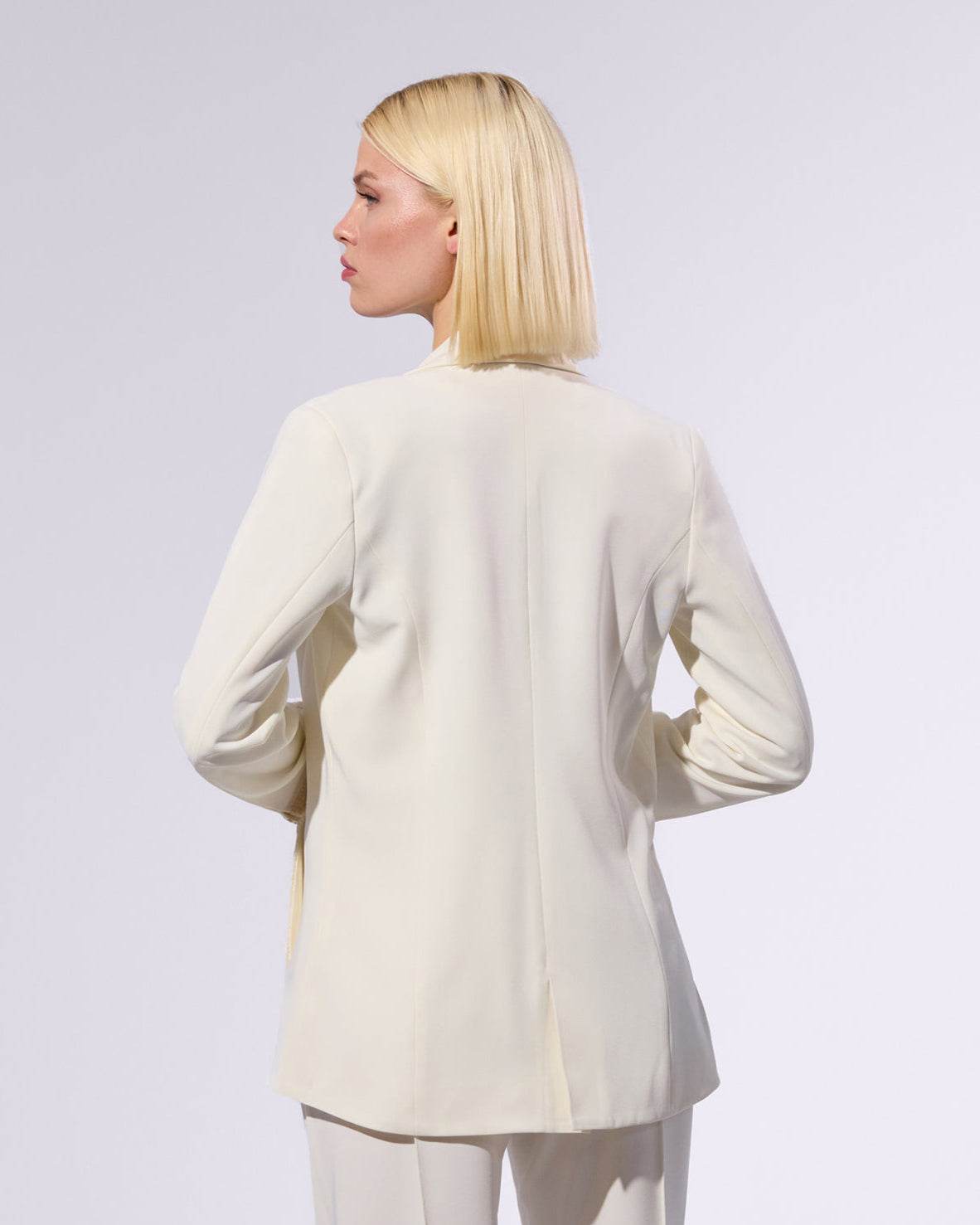 
                    
                      Cady Blazer - KERSY STRAUSS
                    
                  