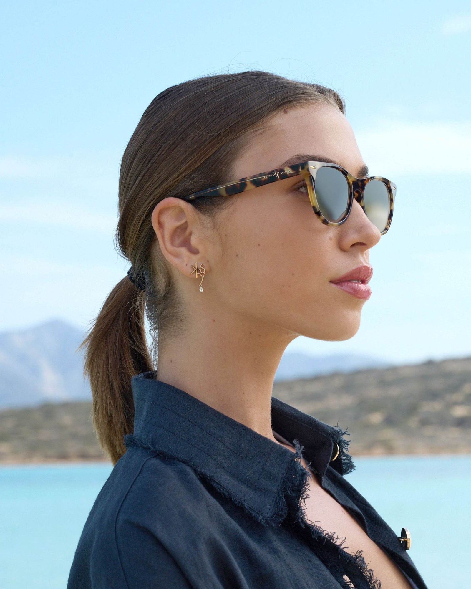 
                    
                      KERSY Sunglasses - KERSY STRAUSS
                    
                  