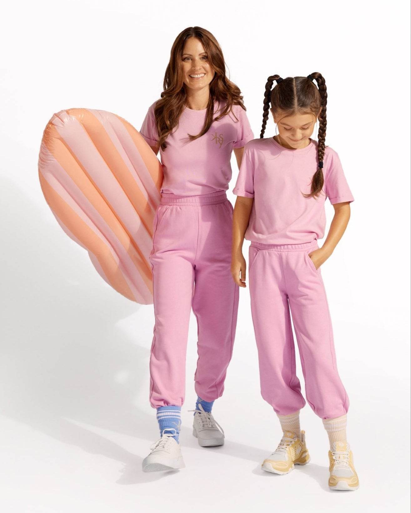 
                    
                      KERSY Studio Kids T-shirt - KERSY STRAUSS
                    
                  