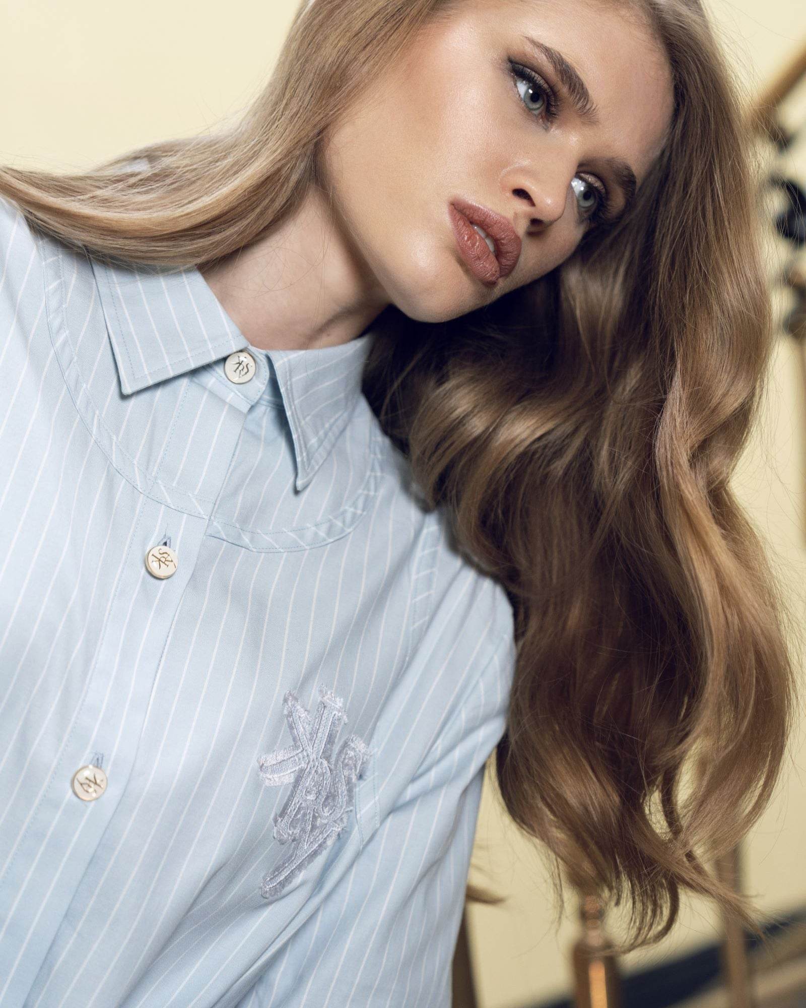 
                    
                      KERSY Studio Blouse - KERSY STRAUSS
                    
                  