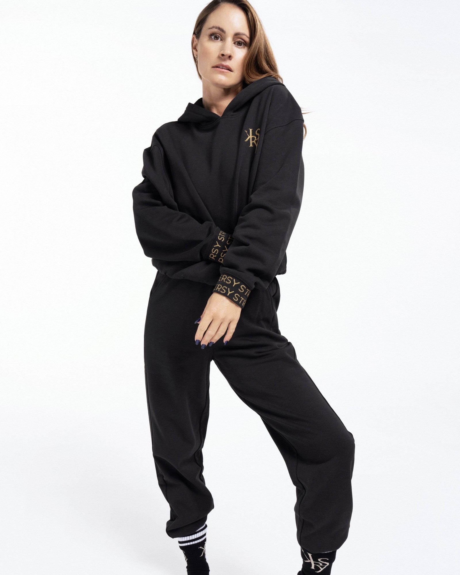 
                    
                      KERSY Studio Sweat Pants - KERSY STRAUSS
                    
                  