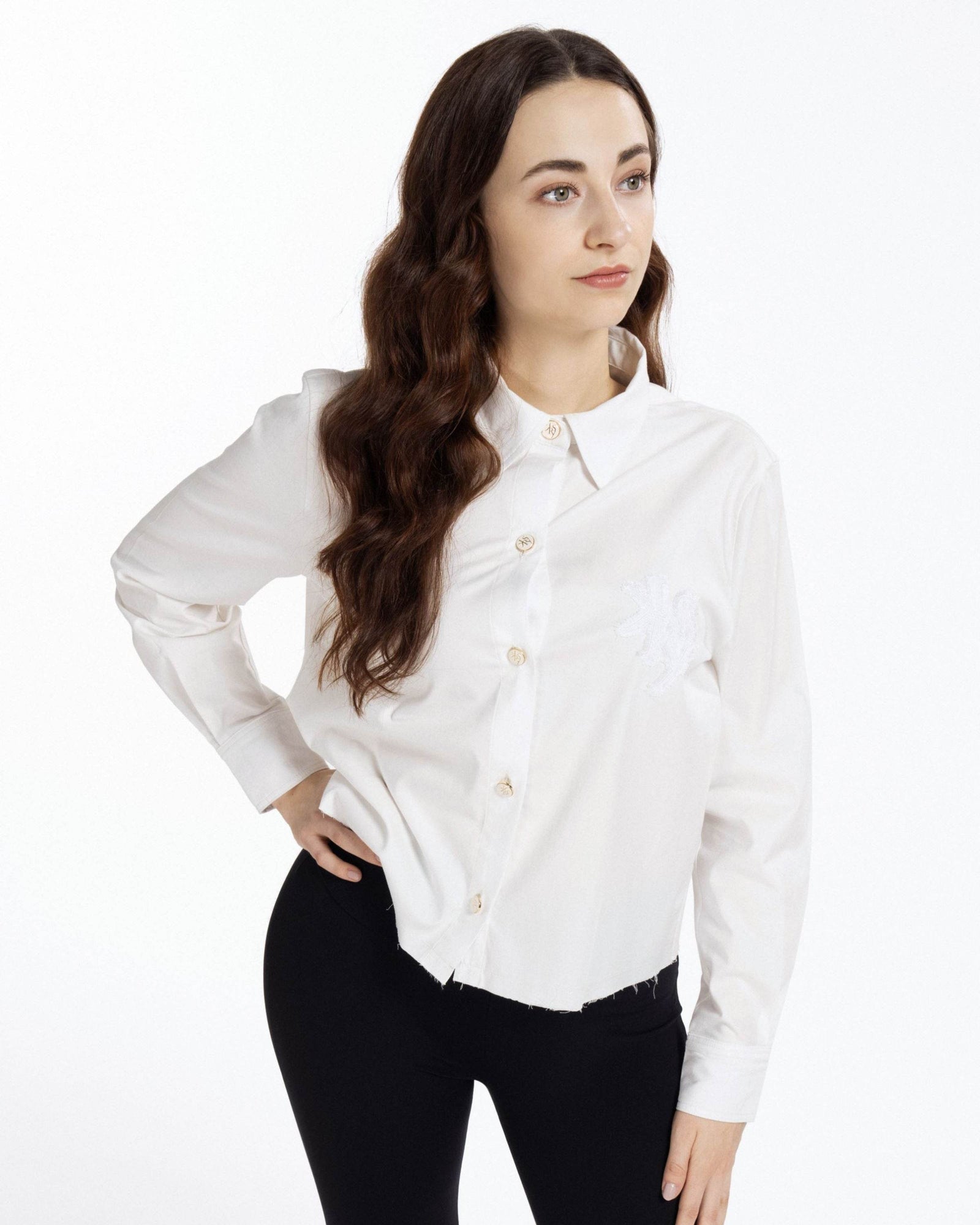 
                    
                      KERSY Studio Short Blouse - KERSY STRAUSS
                    
                  