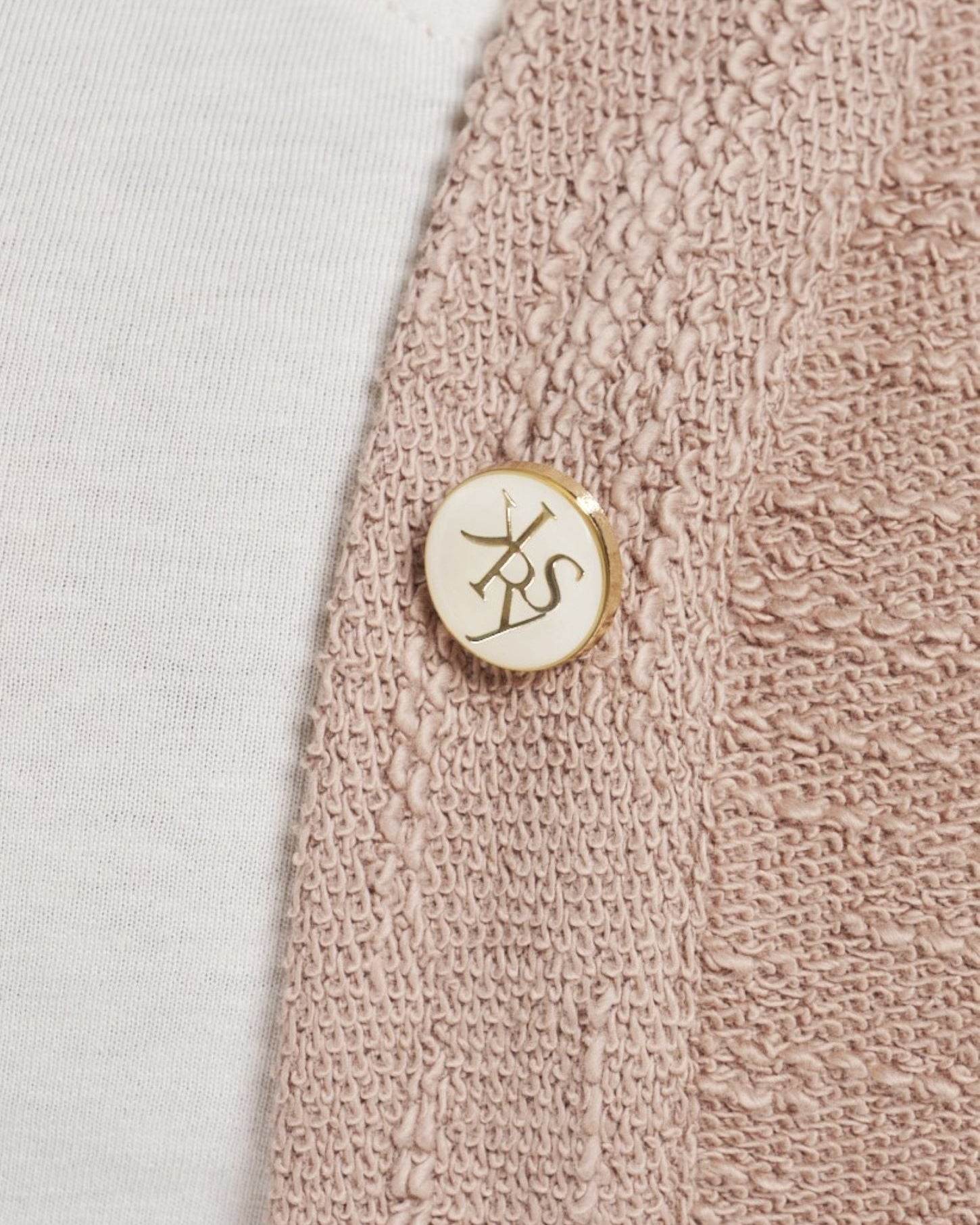 
                    
                      KERSY Studio Cardigan - KERSY STRAUSS
                    
                  