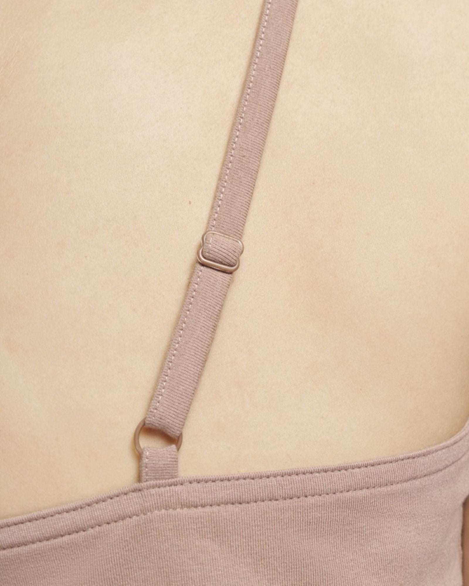 
                    
                      KERSY Studio Top - KERSY STRAUSS
                    
                  