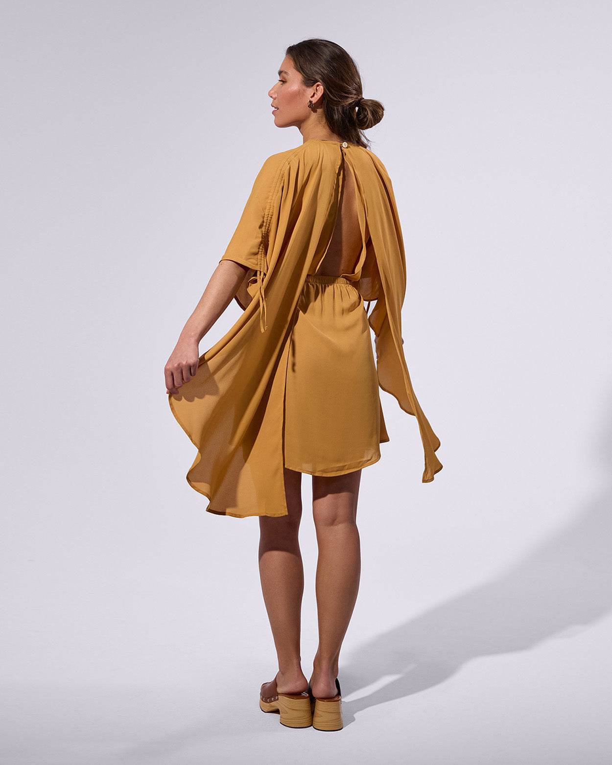 Short Cape Dress KERSY STRAUSS Short Cape Dress KERSY STRAUSS