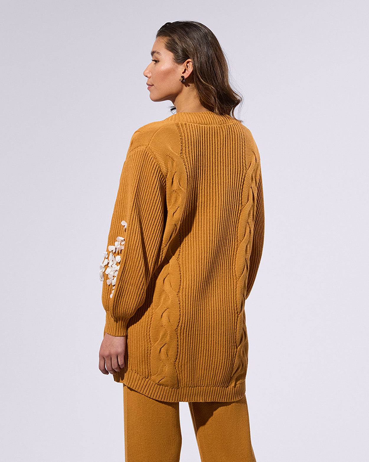 
                    
                      Knit Cardigan Flowers - KERSY STRAUSS
                    
                  