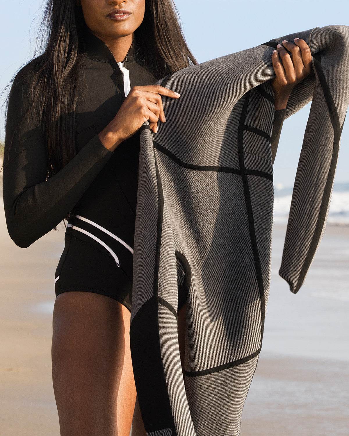 
                    
                      Wetsuit 4/3 MM - KERSY STRAUSS
                    
                  