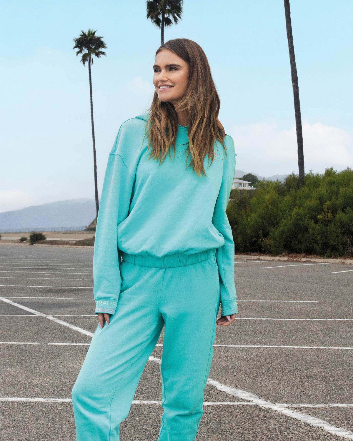 
                    
                      KERSY STUDIO Sweat Hoodie - KERSY STRAUSS
                    
                  