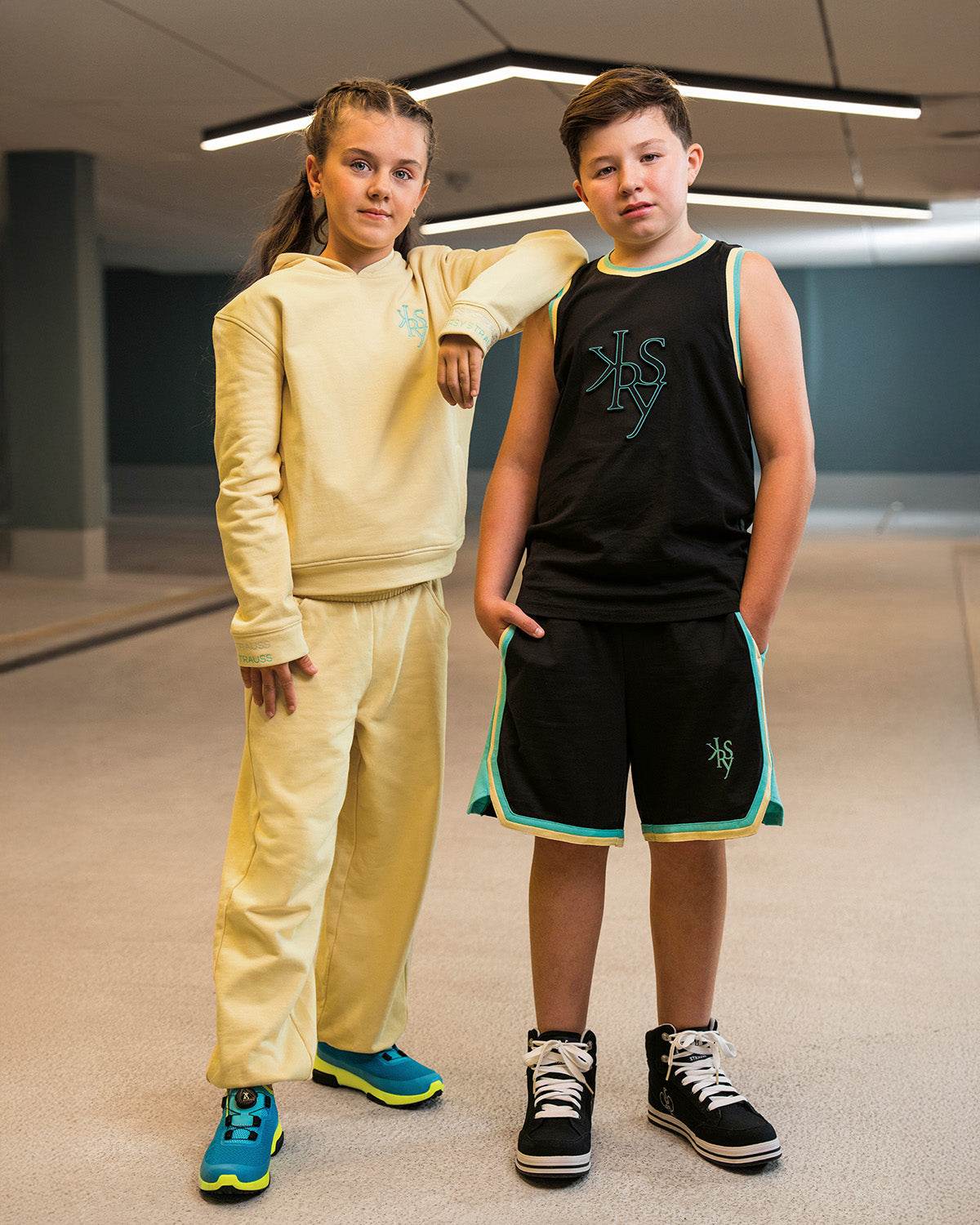 
                    
                      KERSY Studio Kids Sweat Hoodie - KERSY STRAUSS
                    
                  