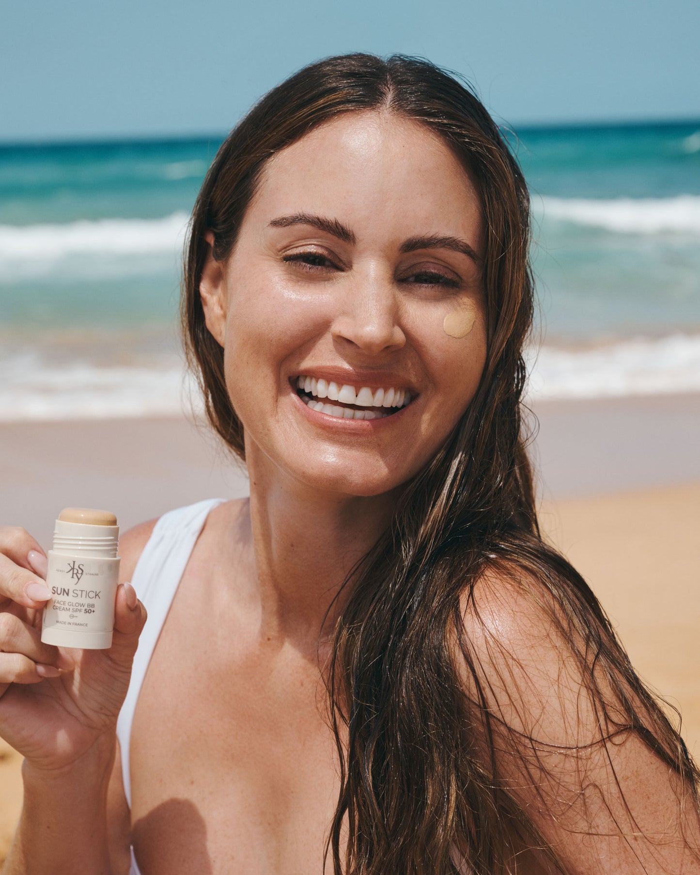 Crème BB éclat SUN STICK SPF 50+